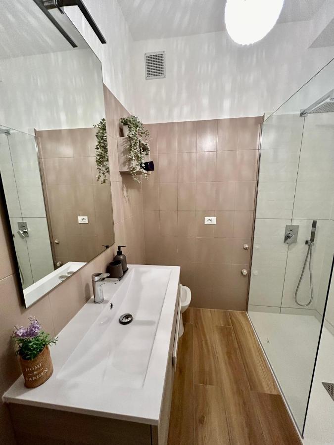 Ferienwohnung Residenza D'Annunzio Triest Exterior foto